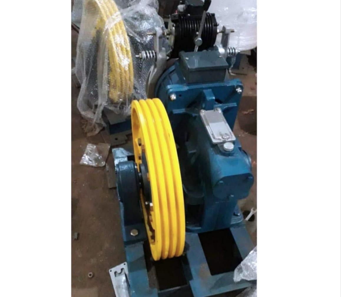 Counterweight Machine